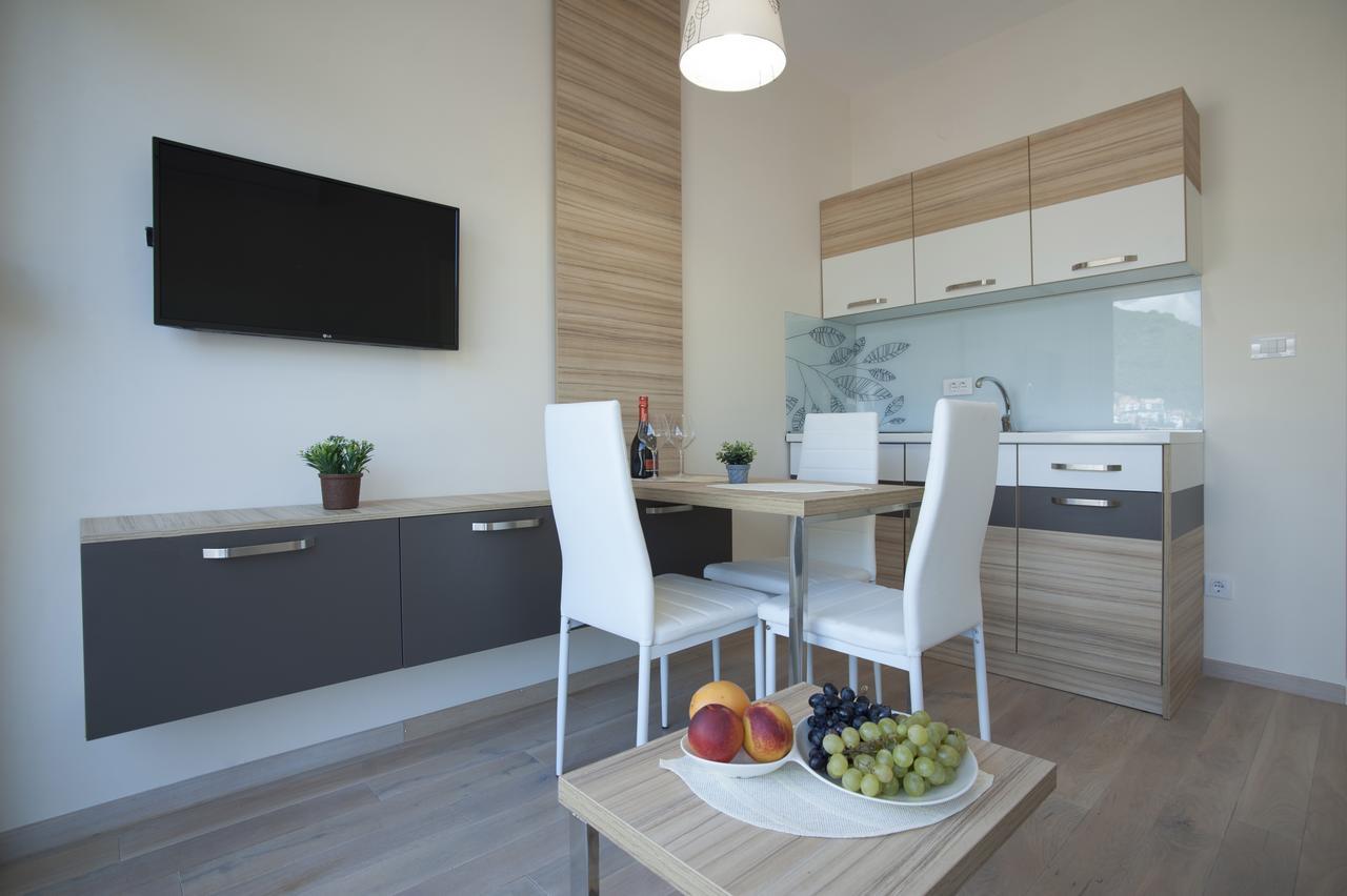 Jk Suites Budva Ngoại thất bức ảnh